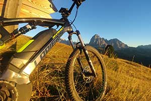 Mountainbike Verleih Gröden Dolomiten